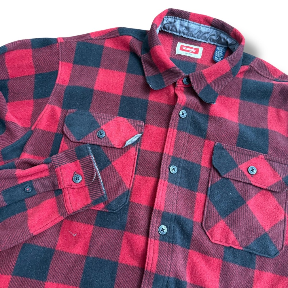 Wrangler Men's Red Black Buffalo Plaid Flannel Shirt XL Warm‎ Workwear